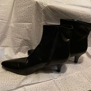 MPO Stretch booties